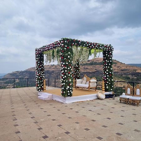 Upper Deck Resort - Stay And Relax At The Highest Peak Lonavala Extérieur photo