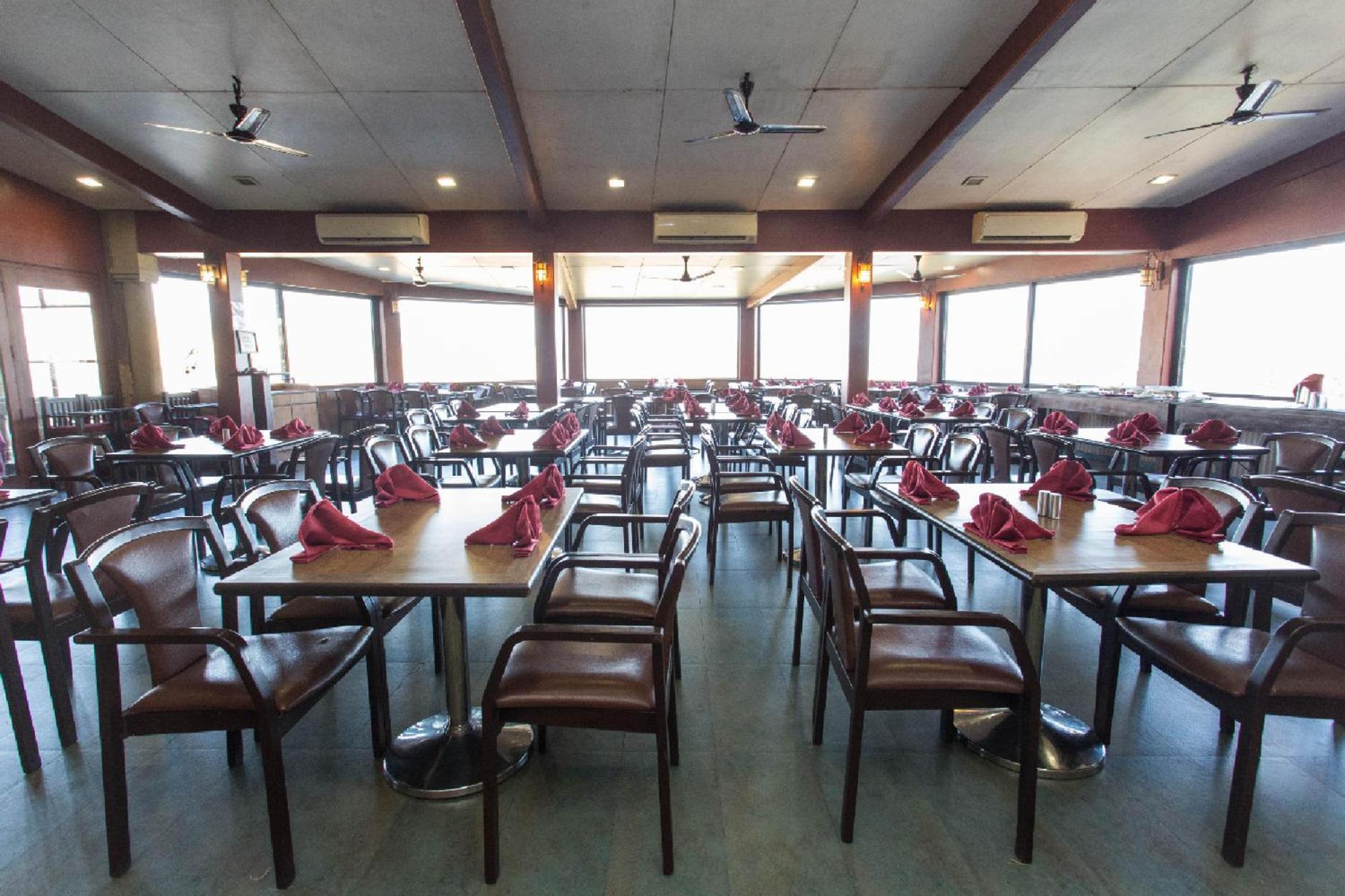 Upper Deck Resort - Stay And Relax At The Highest Peak Lonavala Extérieur photo