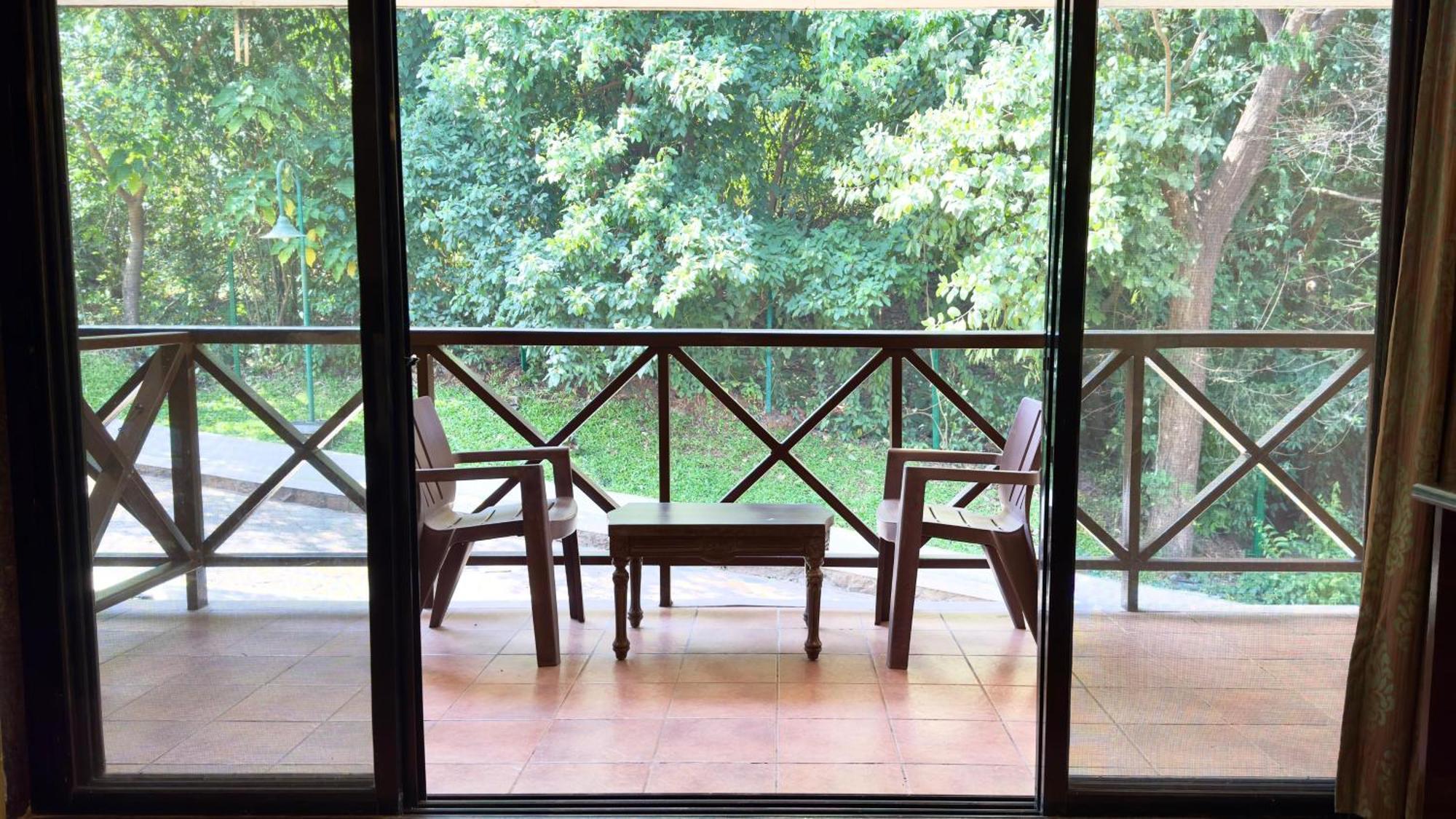 Upper Deck Resort - Stay And Relax At The Highest Peak Lonavala Extérieur photo