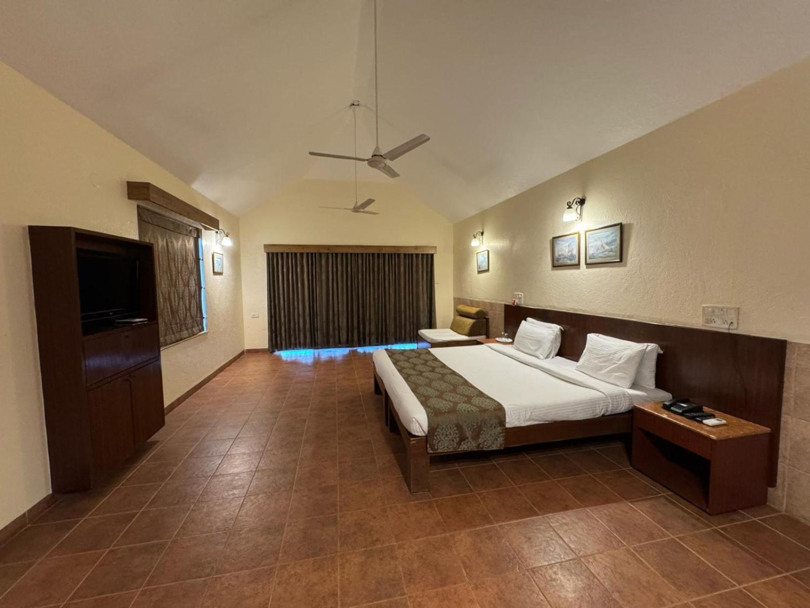 Upper Deck Resort - Stay And Relax At The Highest Peak Lonavala Extérieur photo
