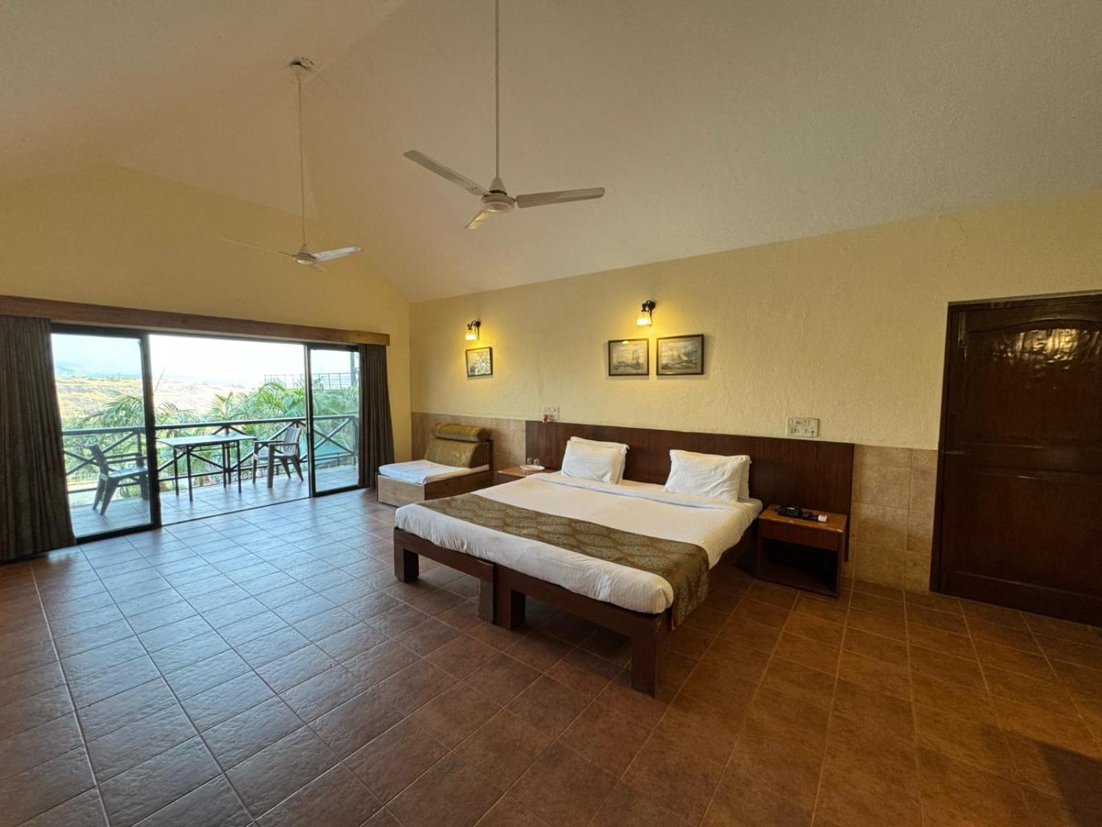 Upper Deck Resort - Stay And Relax At The Highest Peak Lonavala Extérieur photo