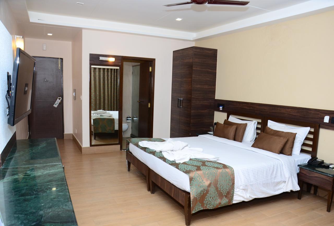 Upper Deck Resort - Stay And Relax At The Highest Peak Lonavala Extérieur photo