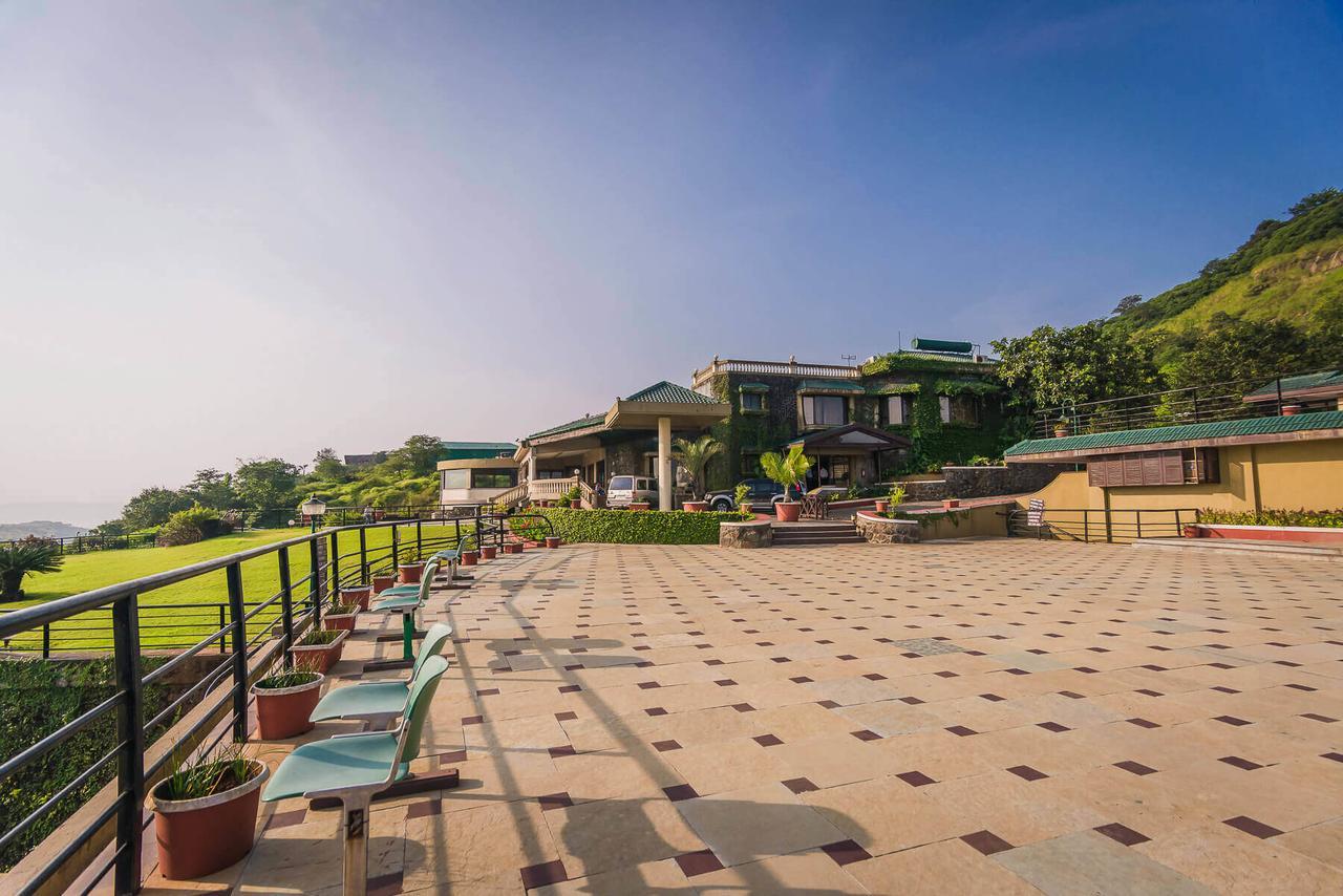 Upper Deck Resort - Stay And Relax At The Highest Peak Lonavala Extérieur photo