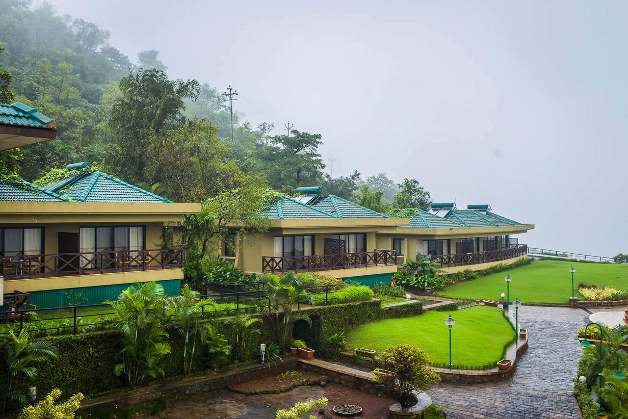 Upper Deck Resort - Stay And Relax At The Highest Peak Lonavala Extérieur photo
