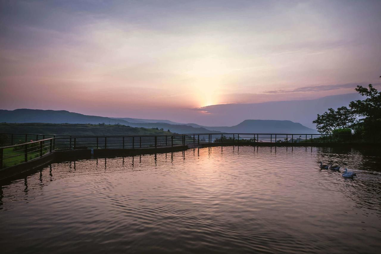 Upper Deck Resort - Stay And Relax At The Highest Peak Lonavala Extérieur photo